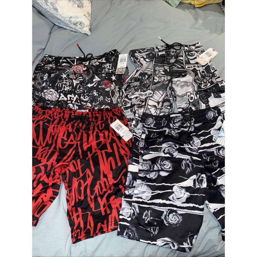 NWT 4 Pack Men's Shorts, Size Small MSRP $50+‎ Each